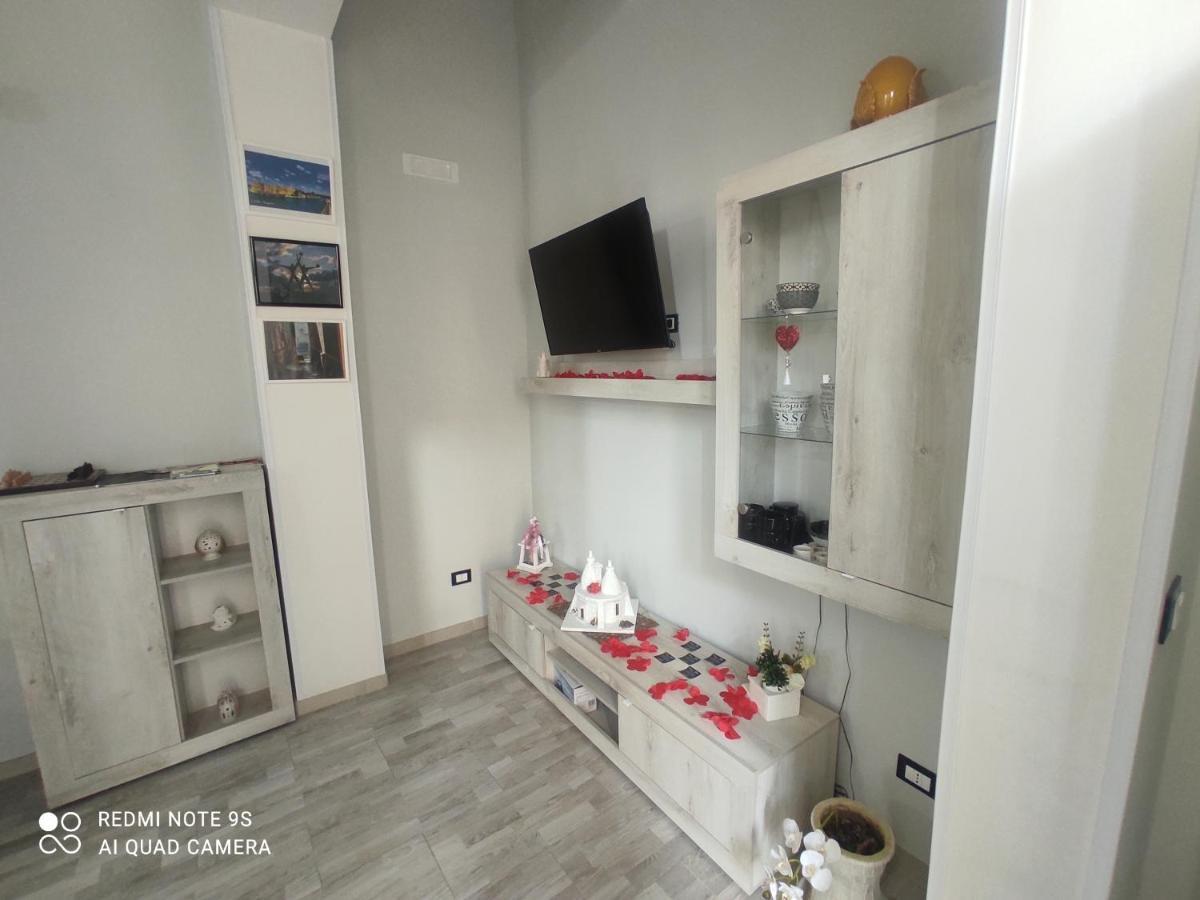 Scacco Matto Holiday House Taranto Bagian luar foto