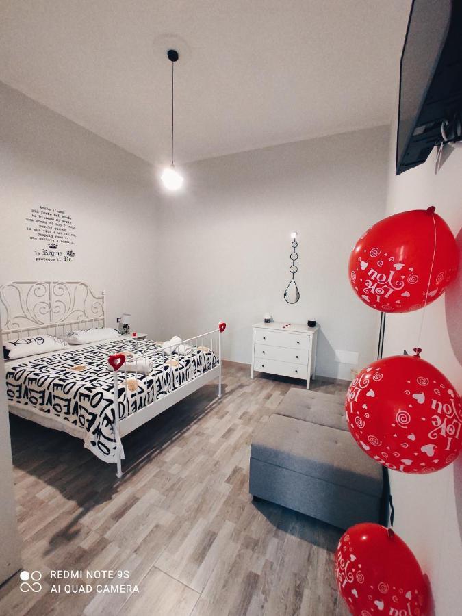 Scacco Matto Holiday House Taranto Bagian luar foto